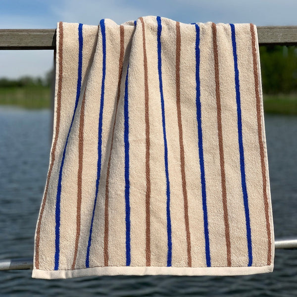 Raita Towel - 70x140cm - Caramel / Optic Blue