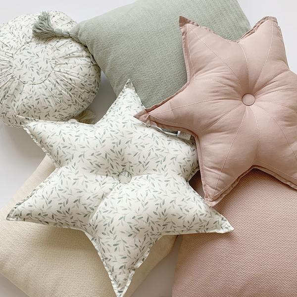 Round Cushion - Green Leaves