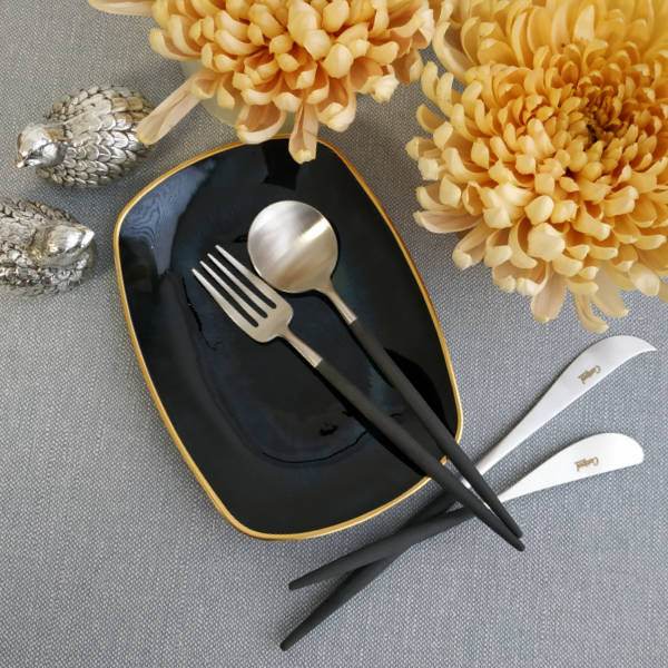 Black Cheese Knife